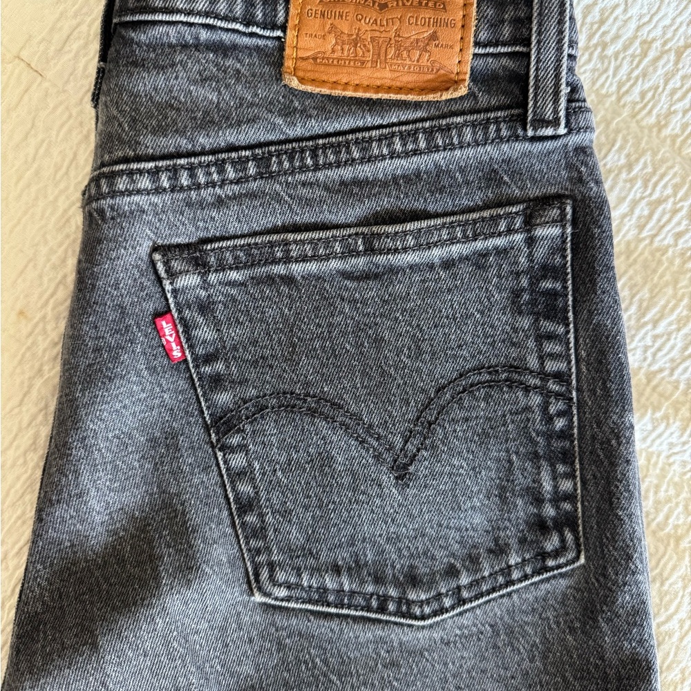 Levi's Black Straight Leg Jeans with Iconic Design